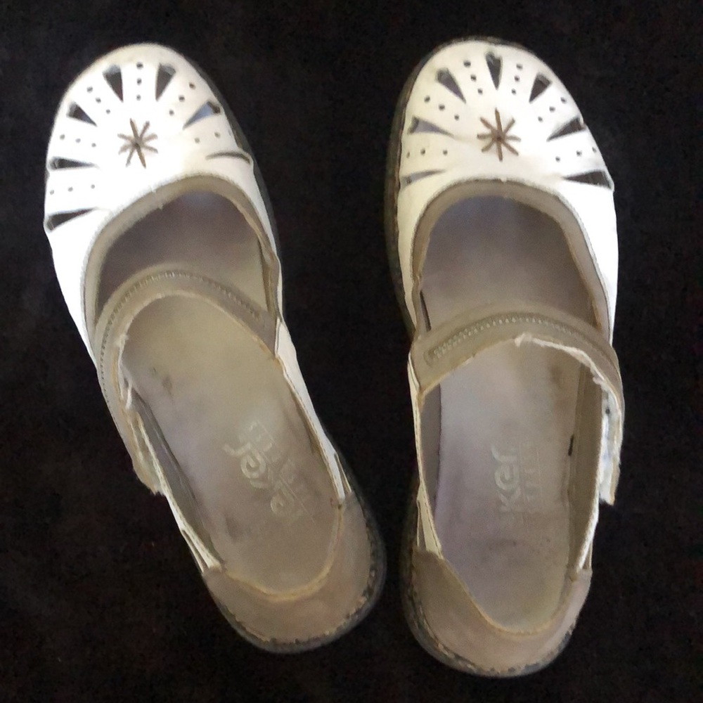 Shoes - Picture 9 of 9